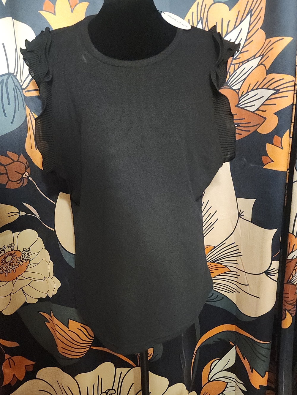 Women’s Black Ruffle Sleeve Top